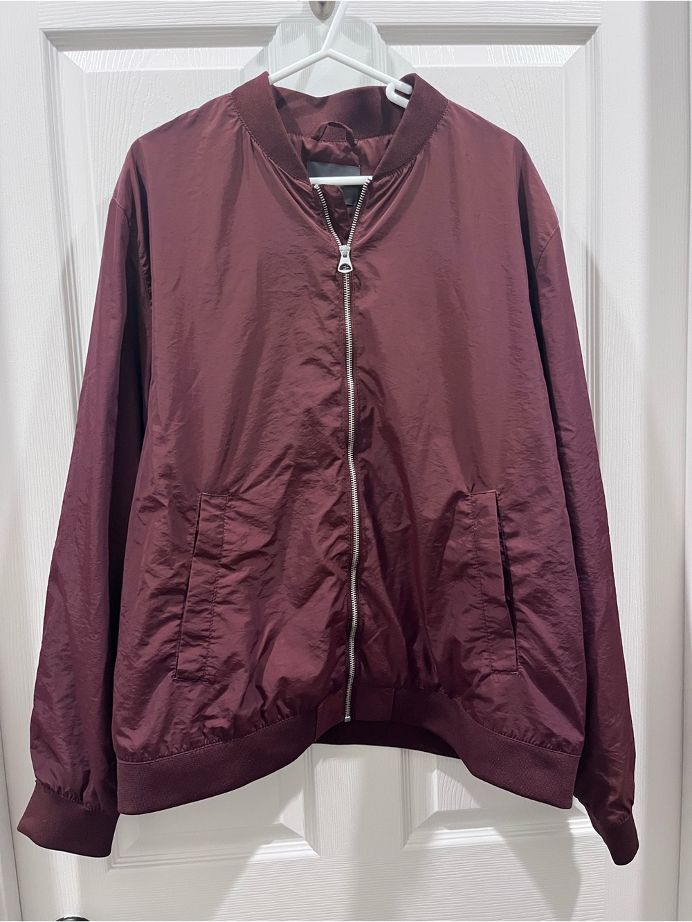 H&M Men's Wine Zip Bomber Jacket